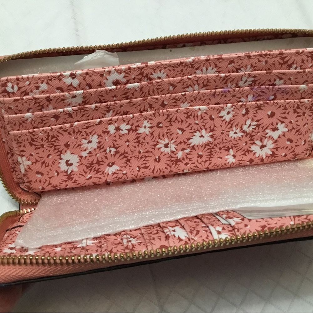 Michael Kors Peach Saffiano Zip Wallet with Gold Plaque - Picture 14 of 16